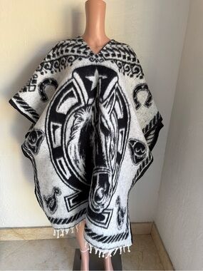 Emisa Western Style Retro Y2K Mexican Fleece Fringes Warm Poncho OSFM Embroidery